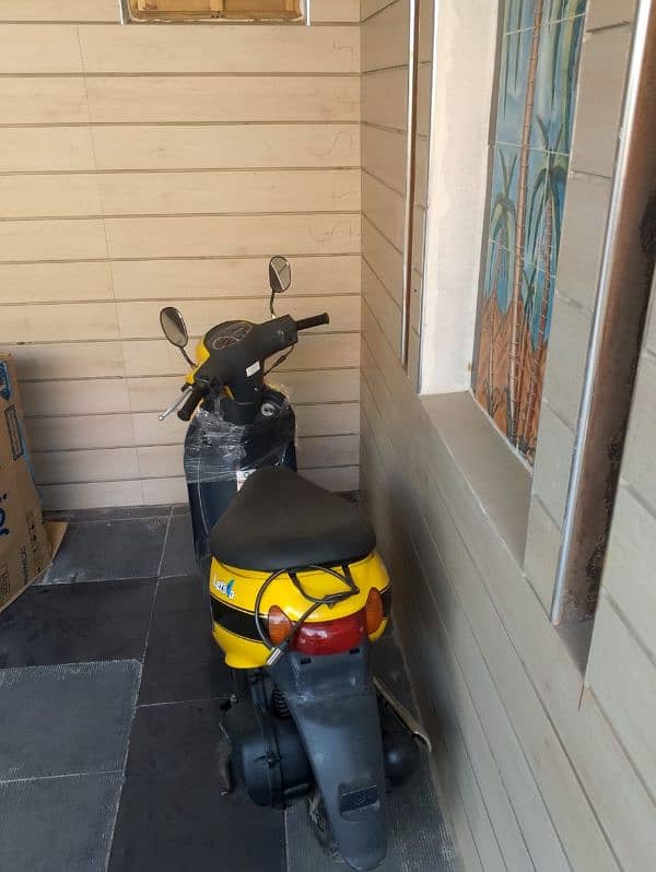 sanduk ki scooty 49cc for sale 2