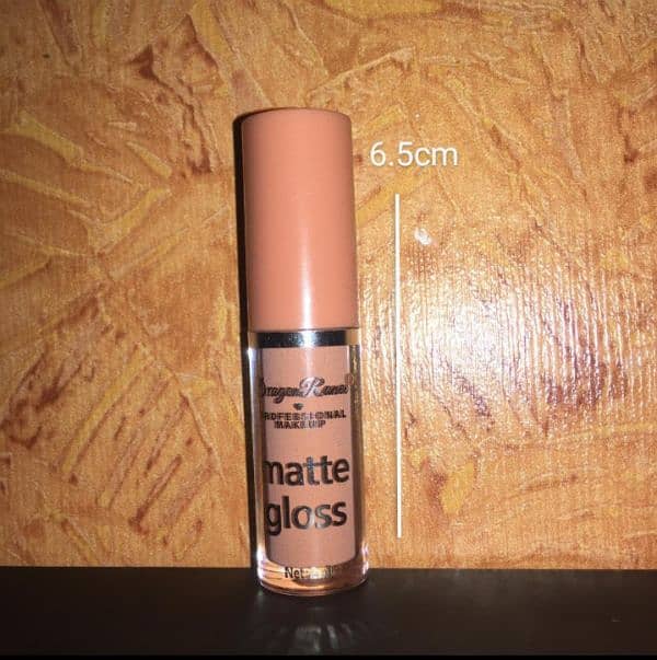 Peach matte mini lip gloss | mini matte gloss | 6.5cm. 0