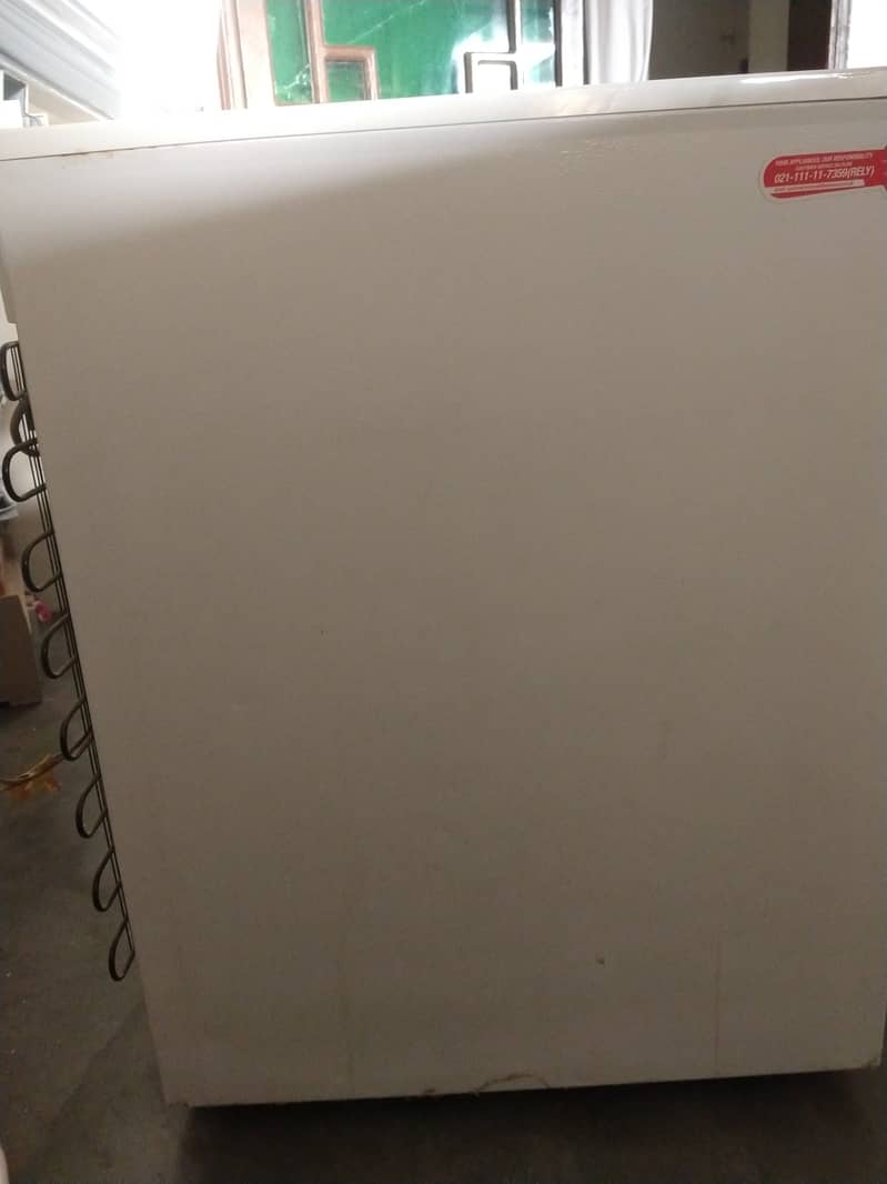 Freezer for Sale – Excellent Condition 2