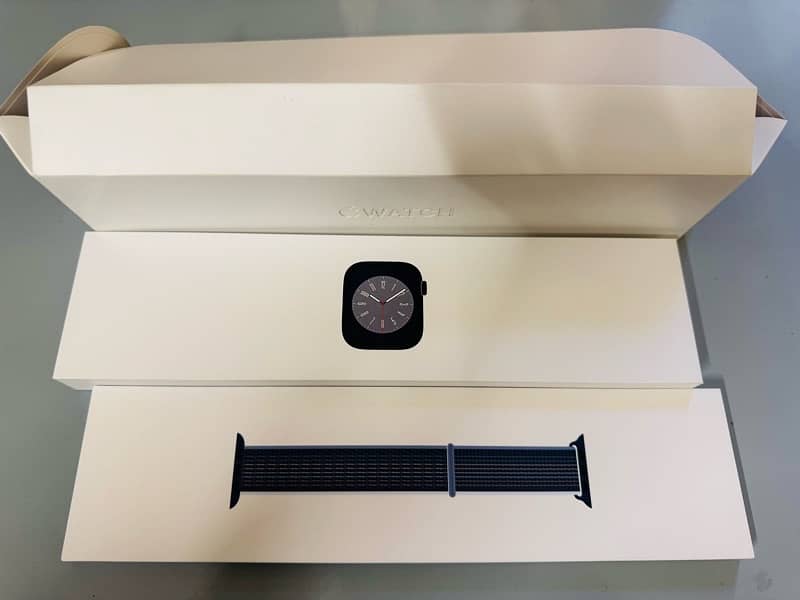 Apple watch Series 8 45 mm GPS 11