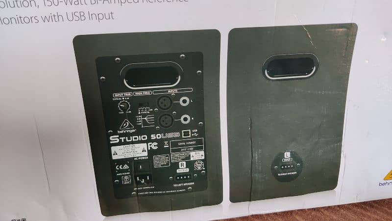 Studio Monitor speakers 8