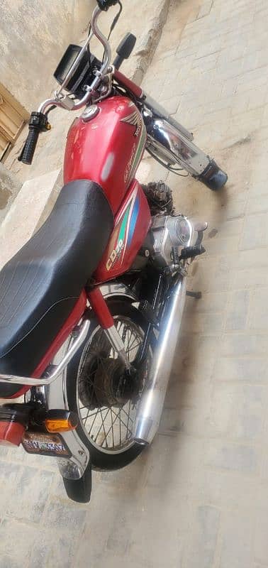 Honda CD 70  2016 model Karachi Number 1st owner 6