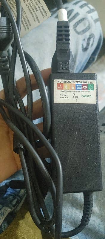 HP laptop charger 0