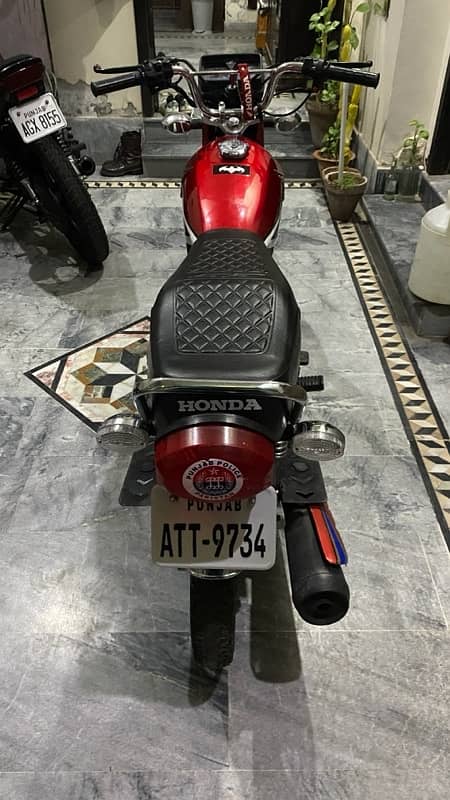 Honda 125 2020 self start special edition 1