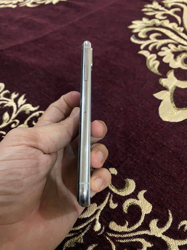 iphone x 64 GB PTA approved 1