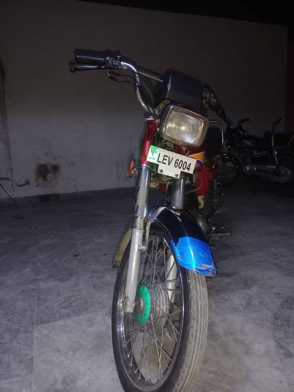 Honda CD 70 2012 3