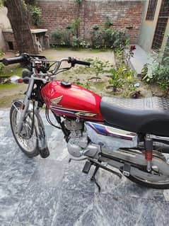 honda 125 se