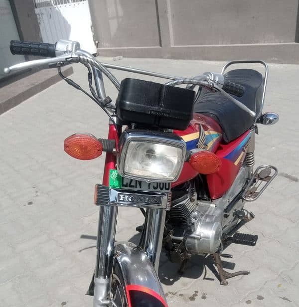 Honda 125 Model 2004 1