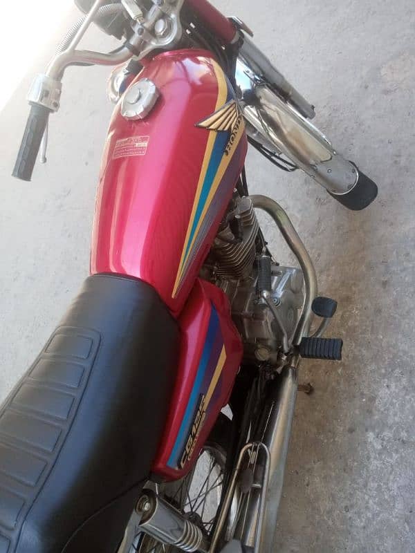 Honda 125 Model 2004 3