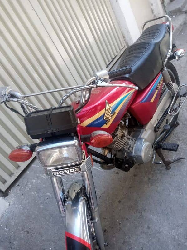 Honda 125 Model 2004 4