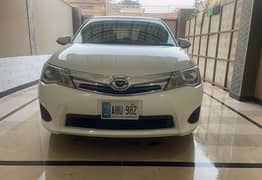 Toyota Corolla Axio 2014