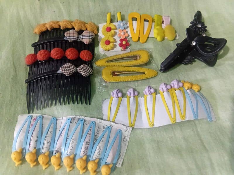 28 Pieces Pack of Hair Pin and Buckle 1