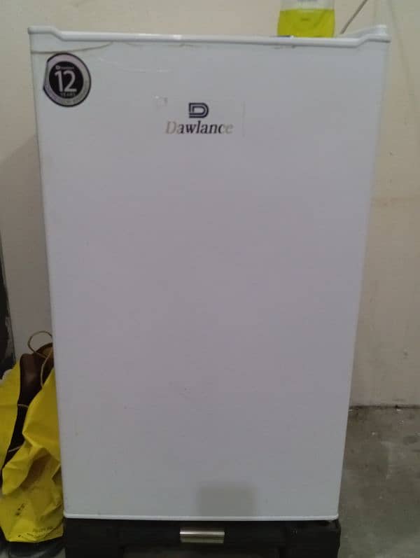 Dawlance mini refrigerator 0