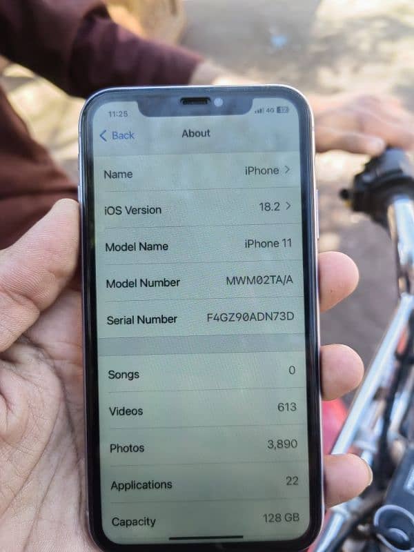 iphone 11 128 gb pta aproved chiniot location 6