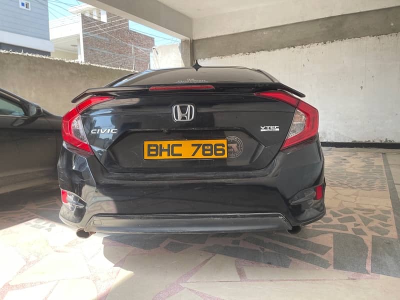 Honda Civic Turbo 1.5 2016 11