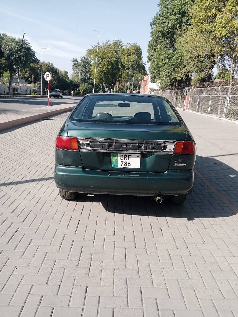 Nissan Sunny 1997 7