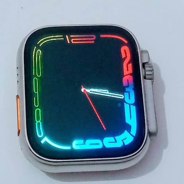 T800 Ultra 2 Smart Watch 8/10 Condition 6