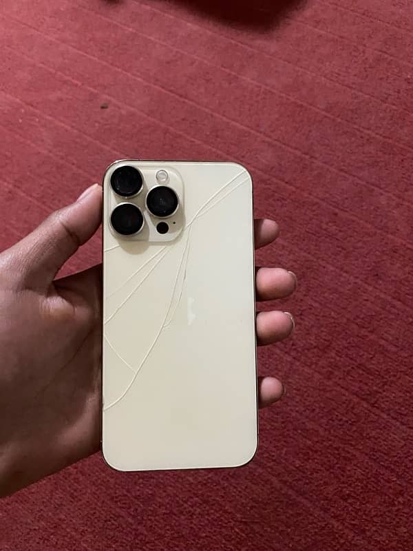 iPhone XR pta approved 0