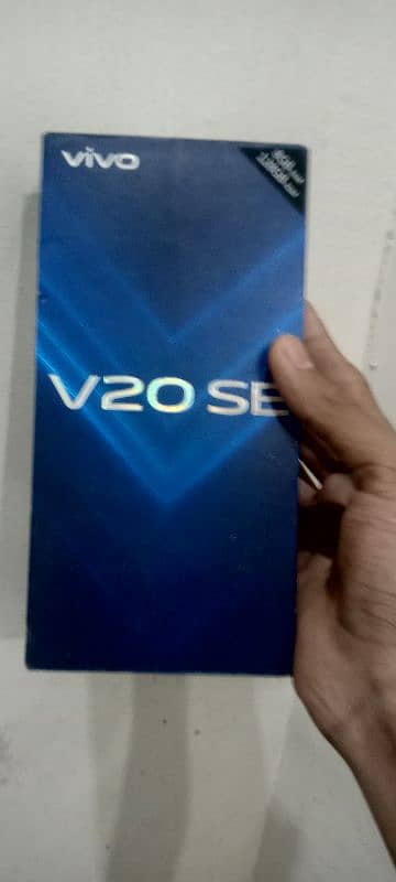 urgent sell vivo v20se full ok set Hain bus back damage Hain 2