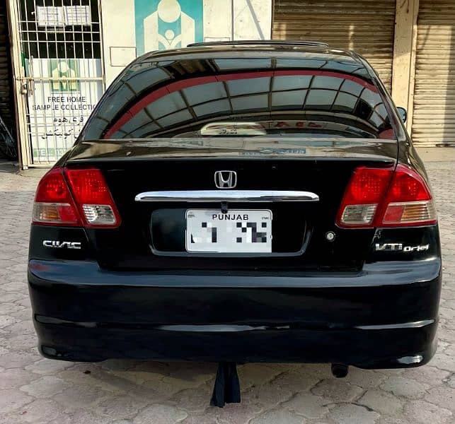 Honda Civic Oriel 2004 3