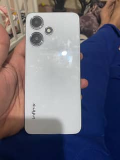 Infinix Hot 30 Play