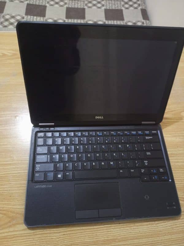 Dell latitude i7 4th gen 1