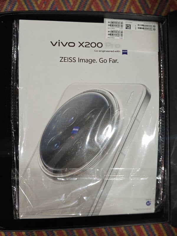 Vivo X200 pro 16/512 8