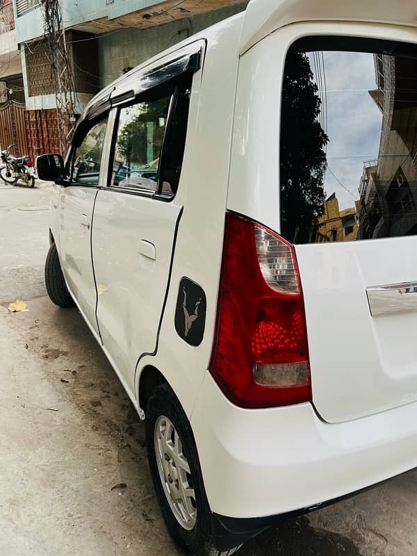 Suzuki Wagon R 2018 4