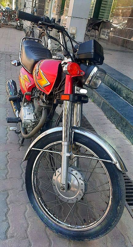 Honda 125 CG in Good Condition 1