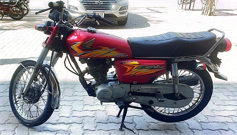 Honda 125 CG in Good Condition 3