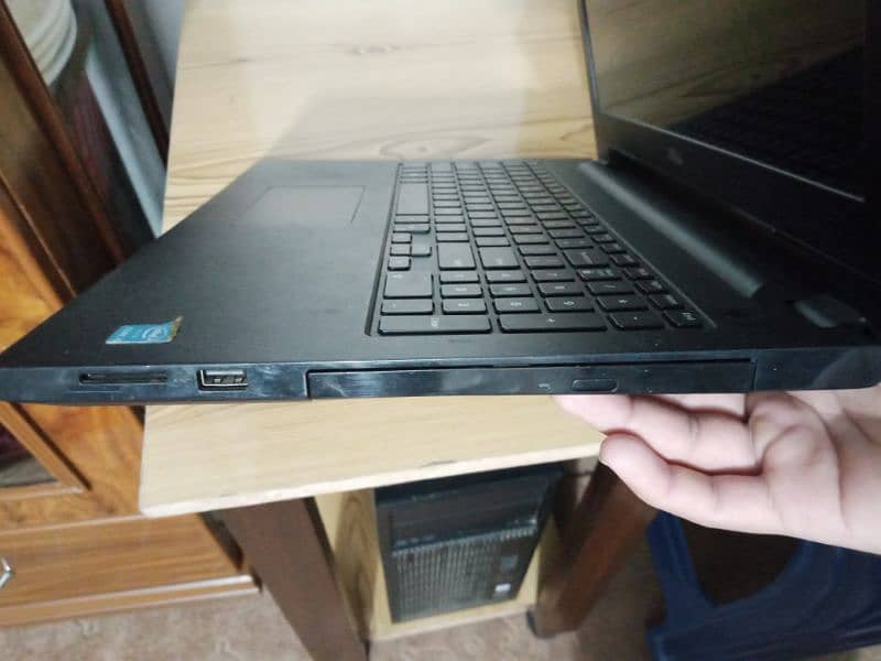 Dell core i5 5th gen 4