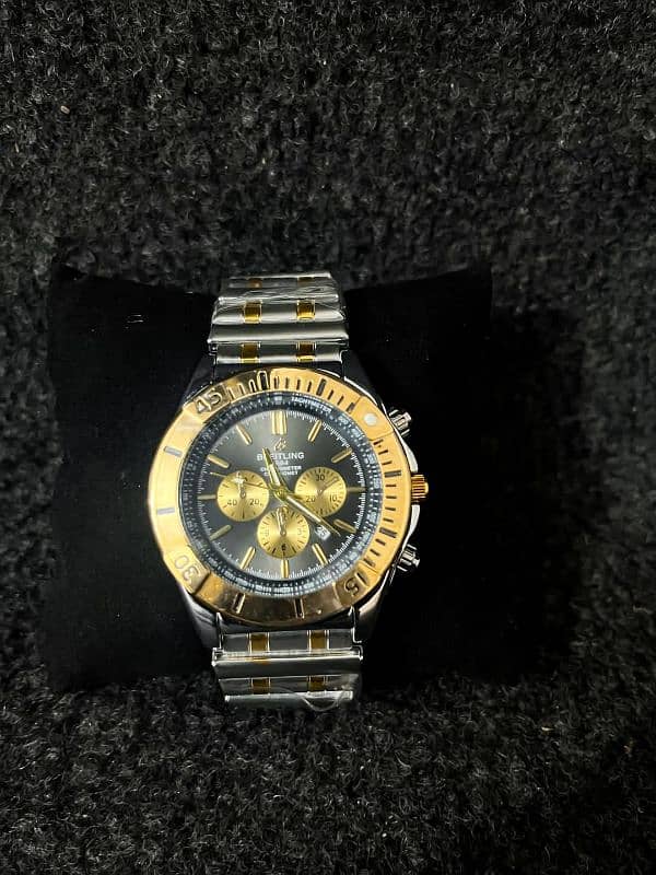 Breitling B200 - Premium Wrist watch 1