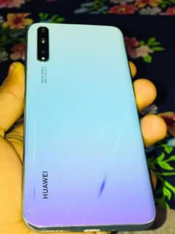 Huawei y8 p lush condition 1