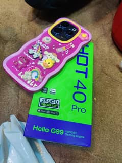 Infinix hot 40 pro ladies hand use