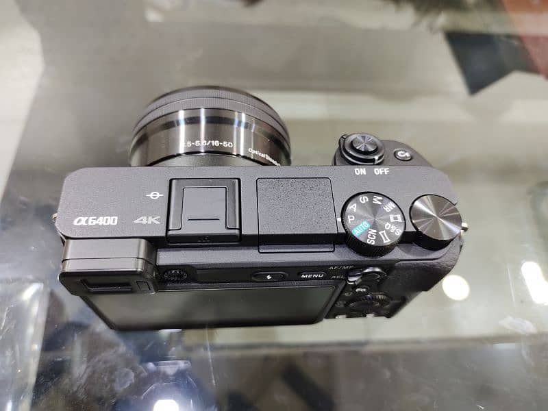 Sony a6400 brand new condition 10/10 1