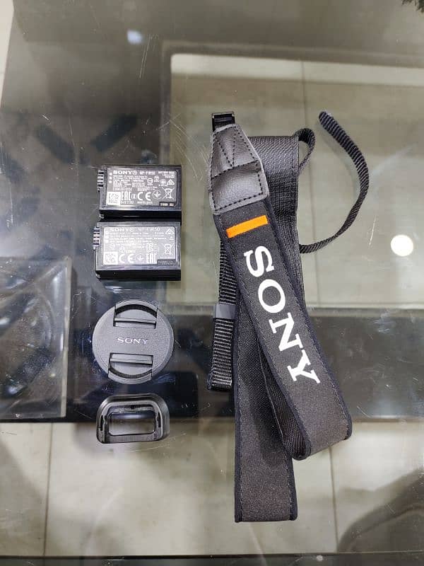 Sony a6400 brand new condition 10/10 5