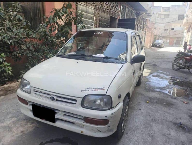 Daihatsu Cuore 2004 4