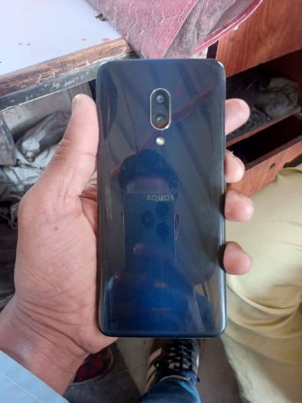 Aquas zero 2 non PTA  Rs 18,000   whatsapp 0301/93/22/3/53 0