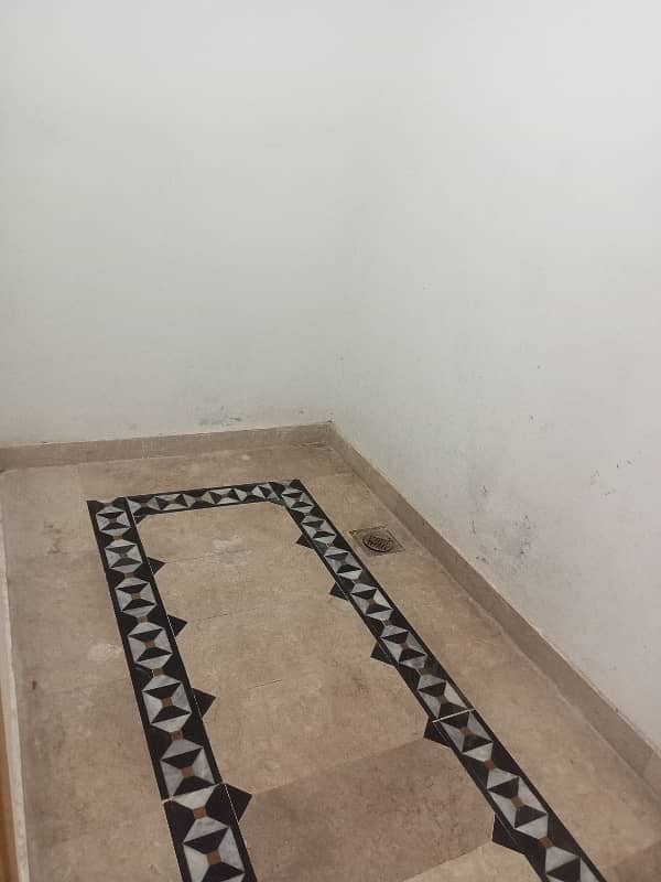 8 Marla First Floor Portion For Rent PIA Colony Misryal Road. 9