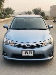 Toyota Corolla Axio 2014