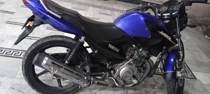 Yamaha YBR125 0