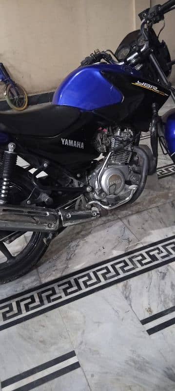 Yamaha YBR125 1