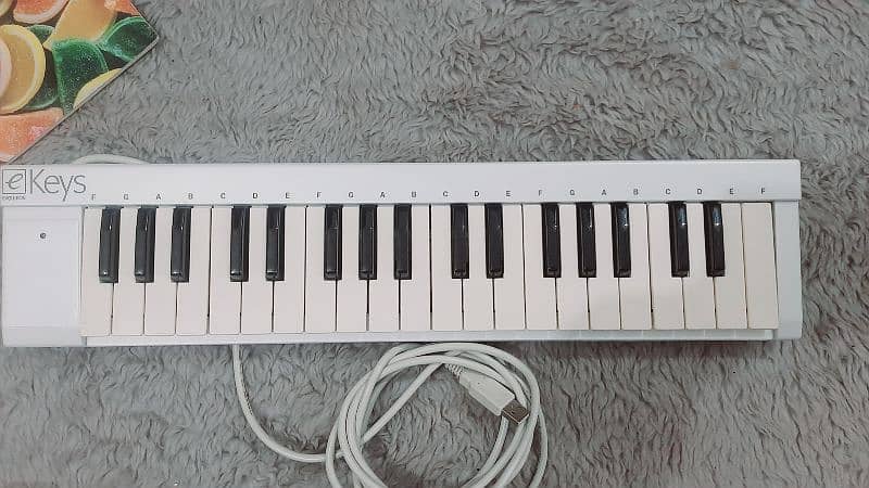 M Audio Evolution Ekeys 37 USB midi 1