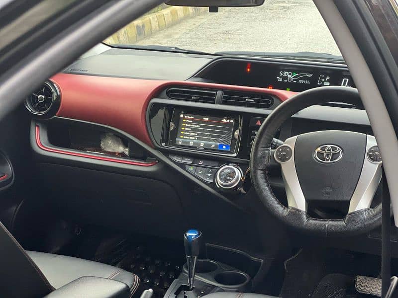 Toyota Aqua 2015 S Push Start 6