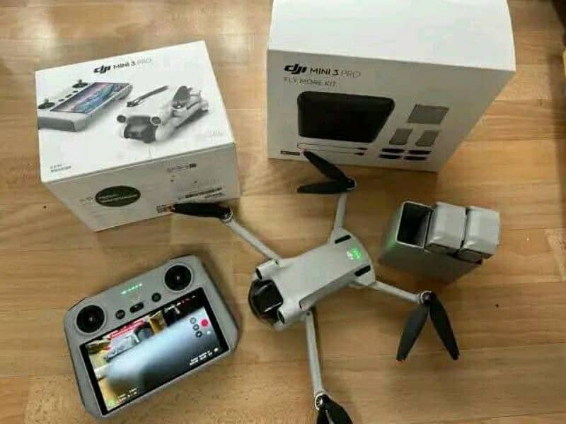 Drone DJI mini 3 Pro with all accessories 0