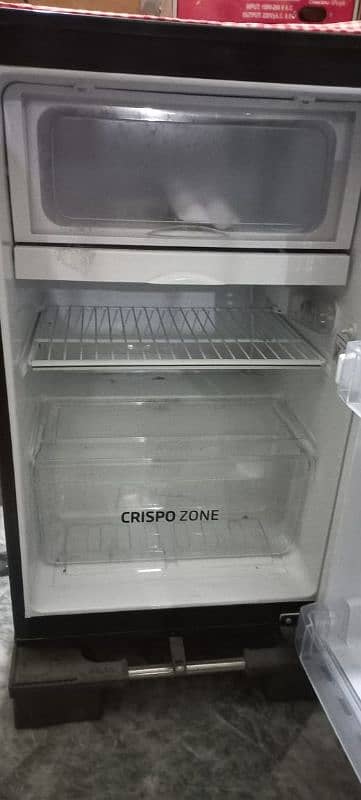 Pel mini fridge 3