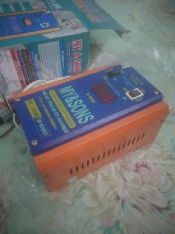 Battery charger bilkul new hai 12v / 12AMP 2