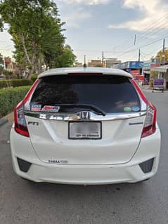 Honda Fit 2014/18 Isb Reg Pearl White