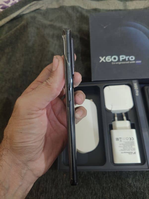 Vivo X60 Pro 12/256 3