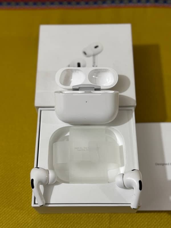 Airpods Pro 2nd Gen Type C 4